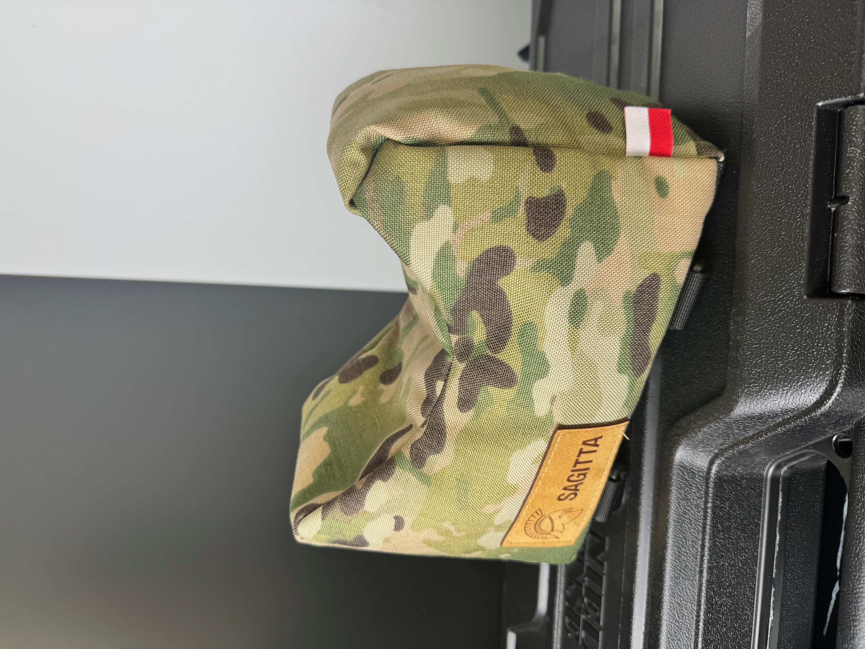 Poduszka strzelecka Sagitta w terenie — stabilizacja broni